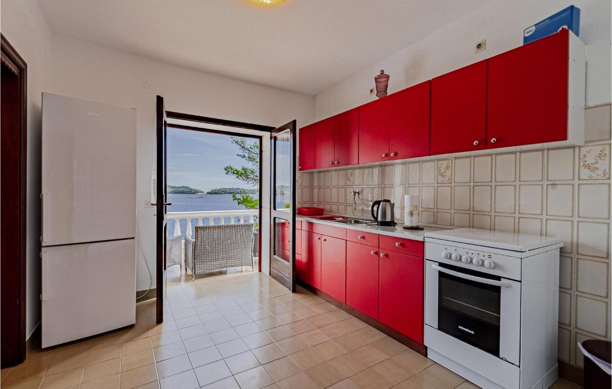 Beautiful Home In Prizba With Kitchen Exteriér fotografie